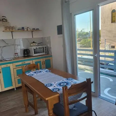Greek Memories By Evagstays